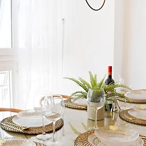 https://apartamento-aj-malaga.1costadelsol.com